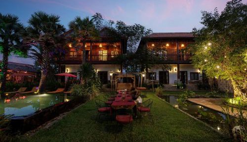 Four Bedroom Queen Villa