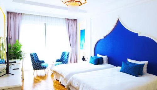 Deluxe Double or Twin Room with Lake View