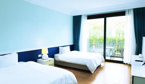 Standard Double or Twin Room with Balcony