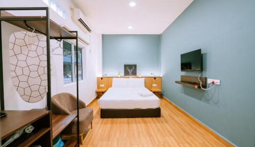 Queen Room