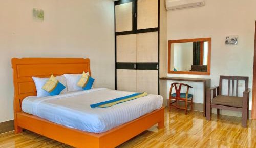 Deluxe King Room