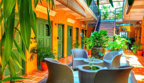 Courtyard Room