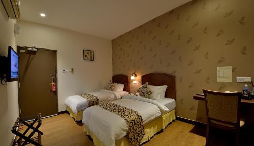 Standard Double or Twin Room with No Window