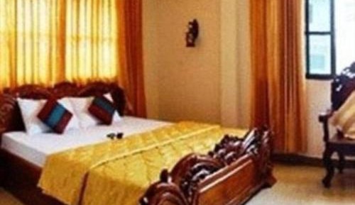 Standard Double or Twin Room with Air Con