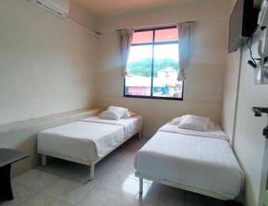 Twin Room with City View