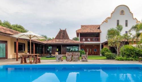 Bantul Villa
