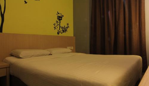 Double Room with Shared Toilet