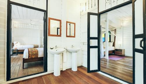Deluxe Two-Bedroom Suite - Negri Sembilan House