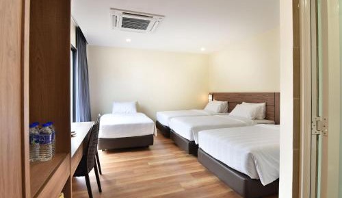 Premium Quadruple Room