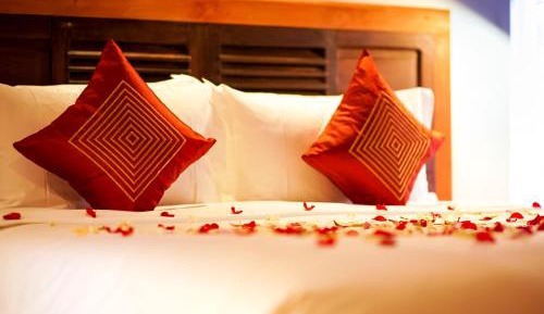 Deluxe Double or Twin Room with Garden View