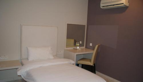 Standard Single Room No Window