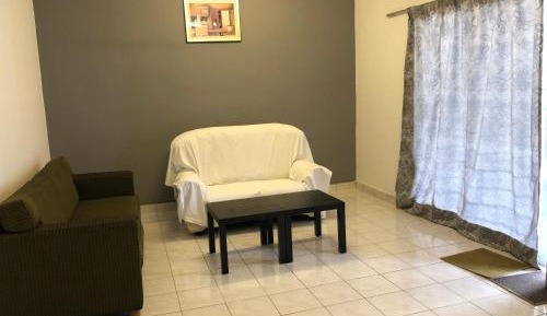 Deluxe Family Room