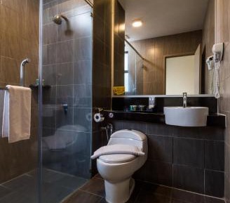 Exotic Triple Room