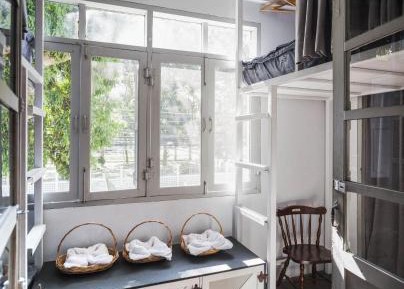 Bunk Bed in Mixed Dormitory Room