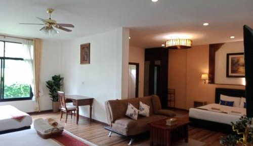 Deluxe family room 6 pax