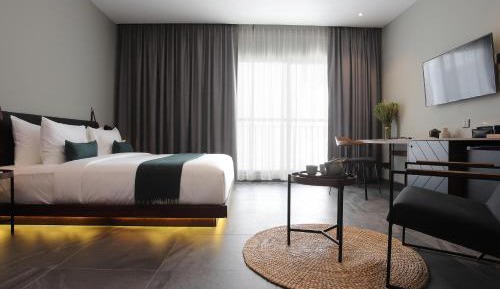 Standard King Room