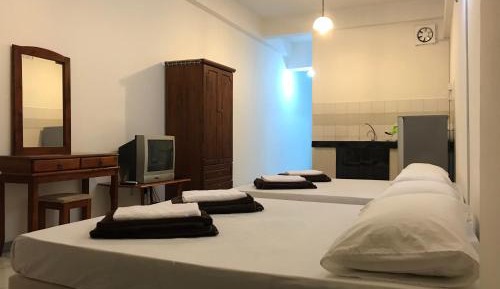 Studio Apartment