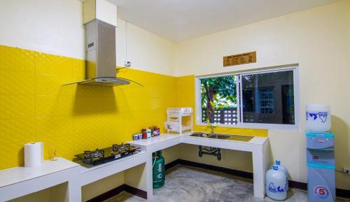 Quadruple Room with Private Bathroom