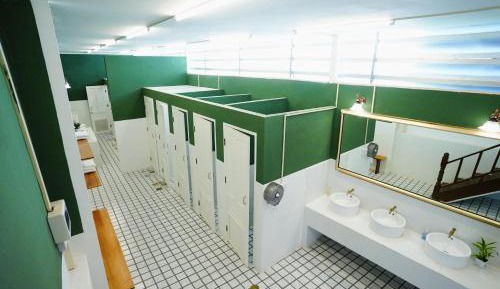 Double Room with Shared Toilet