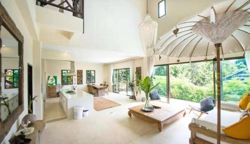 Villa with Private Pool
