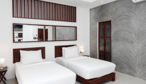 S-2 Twin Room