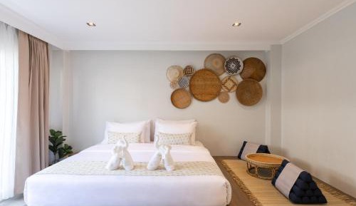 Local Thai Double Room with Balcony