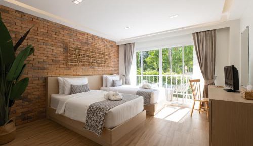 Tropical Thai Twin room with Balcony