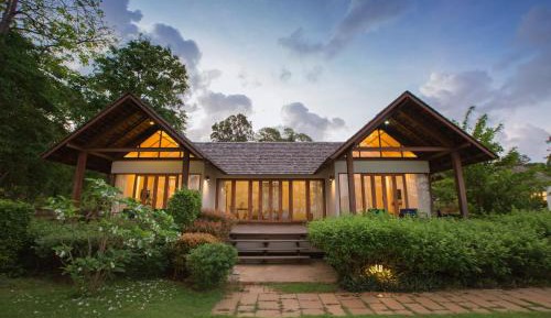 Beachfront Family Villa