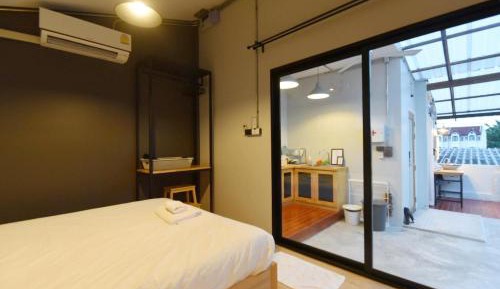 Quadruple Room with Private Bathroom