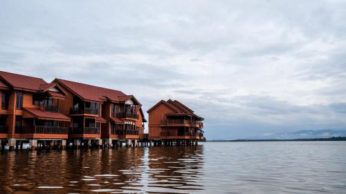Seri Teratai Suite