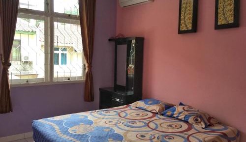 Double Room with Shared Bathroom
