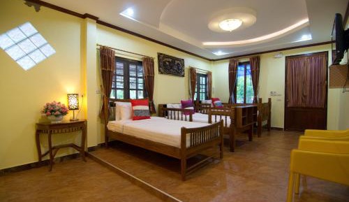 Superior King Room