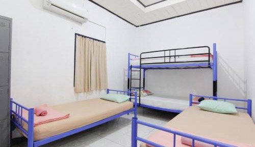 Bed in Male Dormitory Room