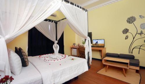 Deluxe Double or Twin Room @ Free Pickup