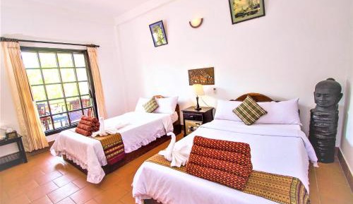 Deluxe Twin Room with Balcony Garden View