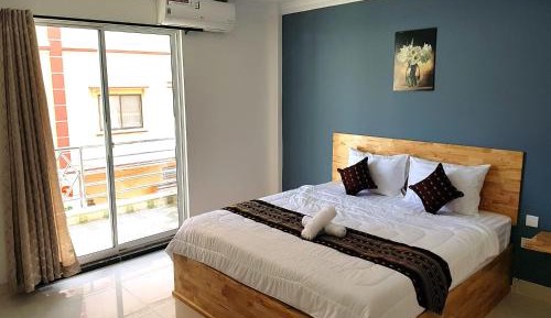 Deluxe Double Room with Balcony - Free pick up
