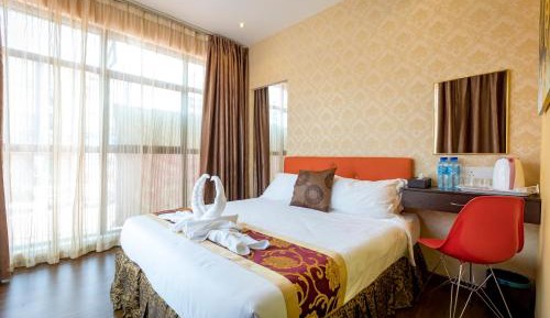 Deluxe King Room