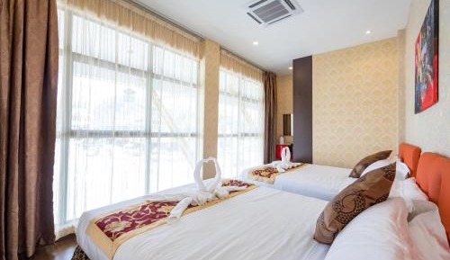 Deluxe Family Suite