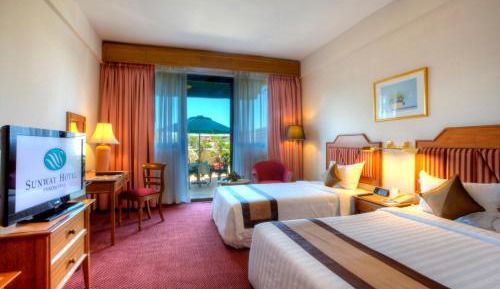 Deluxe Double or Twin Room with Balcony