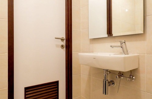 Cikarang Hotel | Elegant Studio Mustika Golf Residence Apartment