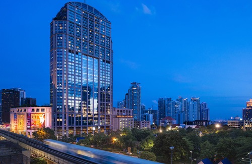 Bangkok Central Business District Hotel | Emporium Suites by Chatrium (SHA Plus+)