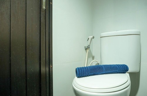 Jakarta Hotel | Best Spacious Studio Belmont Residence Puri Apartment