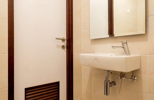 Cikarang Hotel | Elegant Studio Mustika Golf Residence Apartment