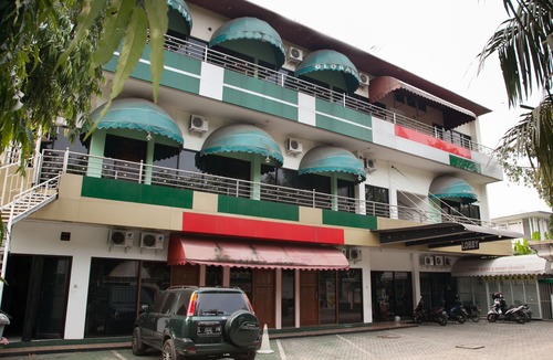 Sedati Hotel | RedDoorz Near Juanda International Airport