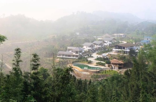Mai Chau Hotel | Ba Khan Village Resort
