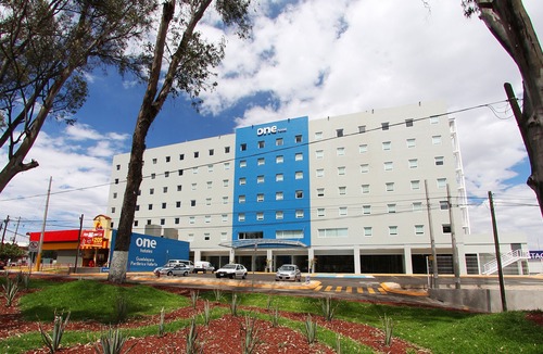 Granja Hotel | One Guadalajara Periférico Poniente