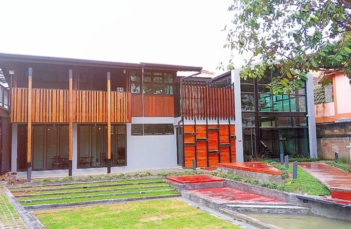 Wieng Hotel | Baan Mai Kradan Hostel Chiang Rai
