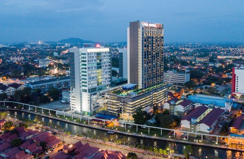 Tanjong Bidara Hotel | The Pines Melaka