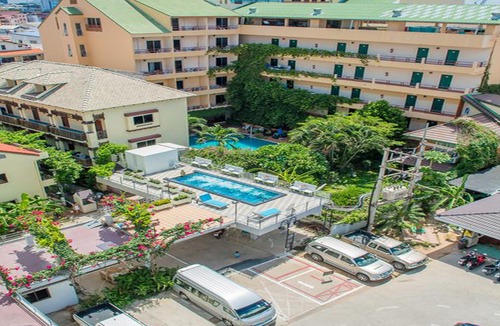 Central Pattaya Hotel | Sutus Court 1