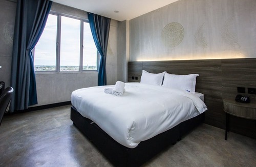 Kampung Permatang Tok Mamat Hotel | Sri Indar Hotel & Suites